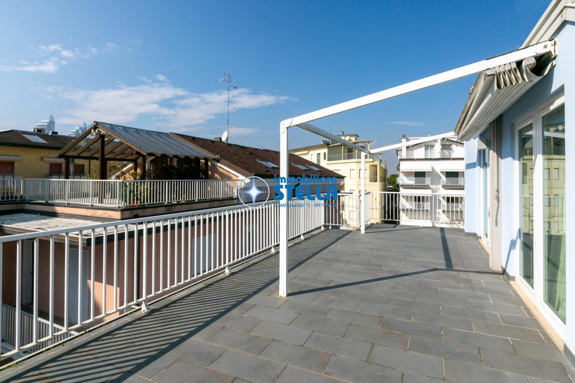 Residence Adriatica Lido di Jesolo Exterior foto